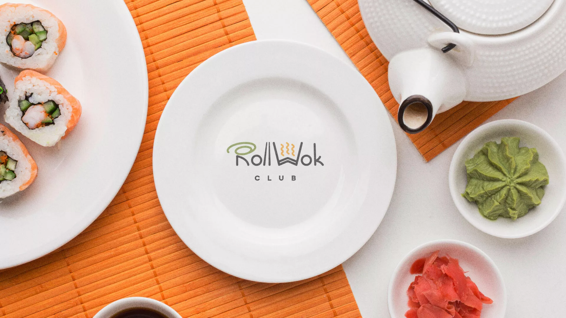 Разработка логотипа и фирменного стиля в Байкальске для суши-бара «Roll Wok Club» Разработка логотипа и фирменного стиля в Байкальске для суши-бара «Roll Wok Club»